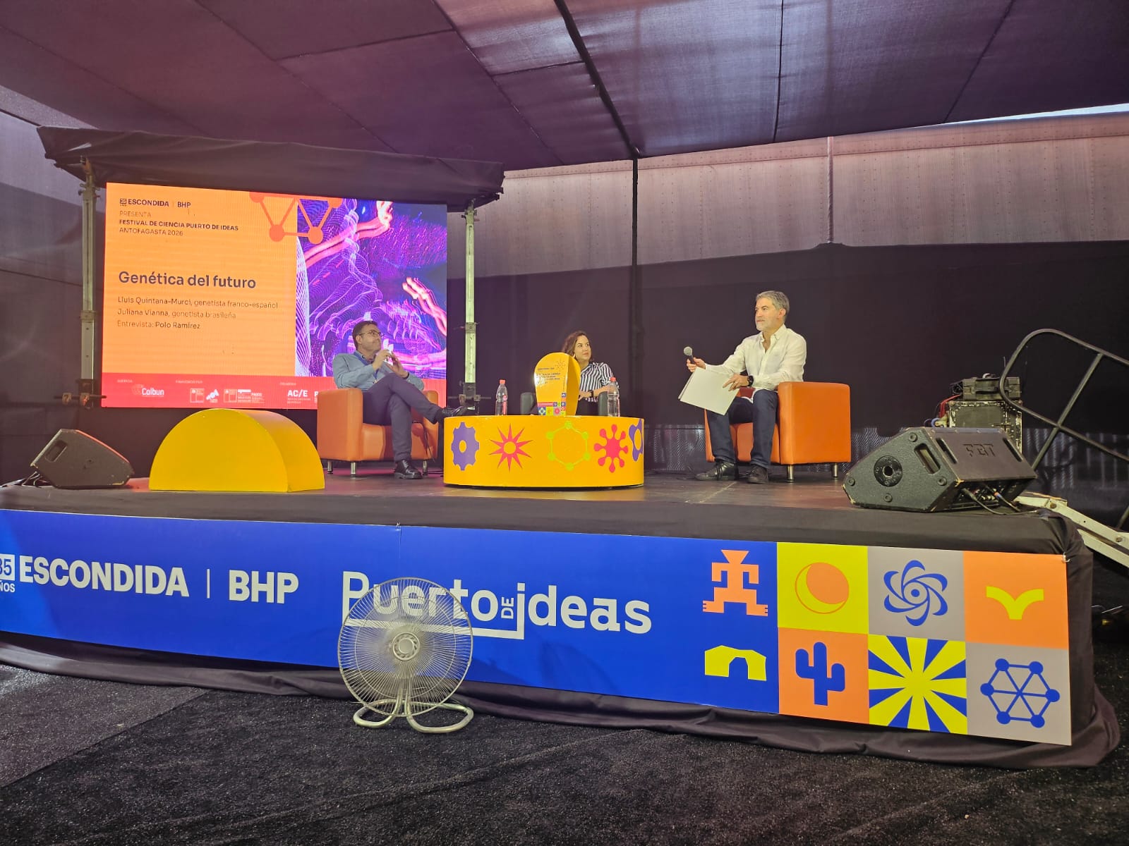 Science conversation at Puerto de Ideas Antofagasta 2026
